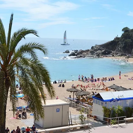 Vivalidays Rosalia - Centro * Lloret de Mar