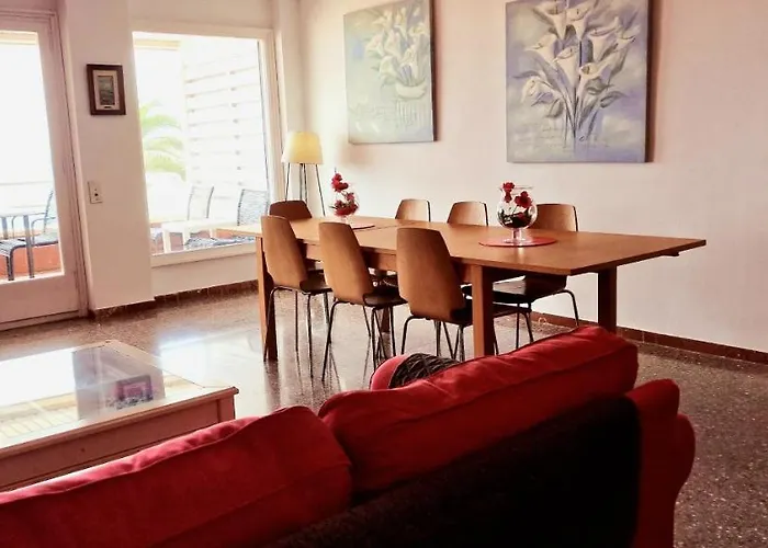 Vivalidays Rosalia - Centro * Lloret de Mar